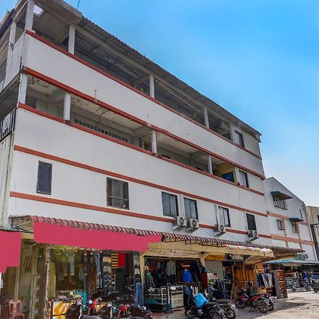 Oyo 92322 Hasan House Syariahnearpelabuhan Feri Harbor Bay ナゴヤ エクステリア 写真